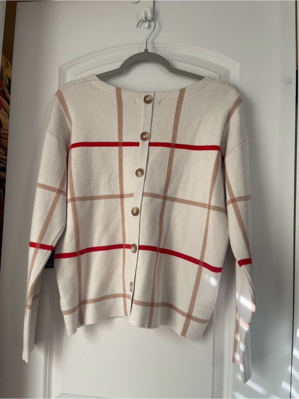 Sweater - Picture 5 of 6